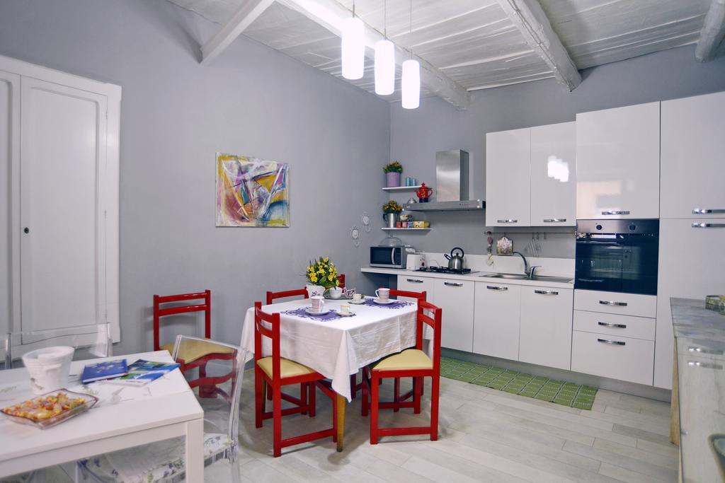 B&B Parva Domus ลาเมเซ แตร์เม ภายนอก รูปภาพ